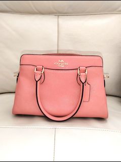 （分類：）位於 。 由 goodthingsforsell 提交（商品編號 1282962922，圖片 1）。簡介： 。