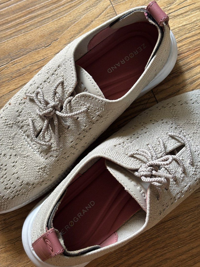 Cole Haan 2.zerogrand Stitchlite Oxford (Category: Sneakers) located in Las Pinas. Submitted by tin.bats (Listing ID 1328445039, Image 2). Description: Cole Haan Women’s 2.Zerogrand Stitchlite Oxford Colors: dove grey and pink Size: 6.5 B • wingtip oxford • faux leather • sole material: rubber • fully padded sock lining for ultimate comfort.