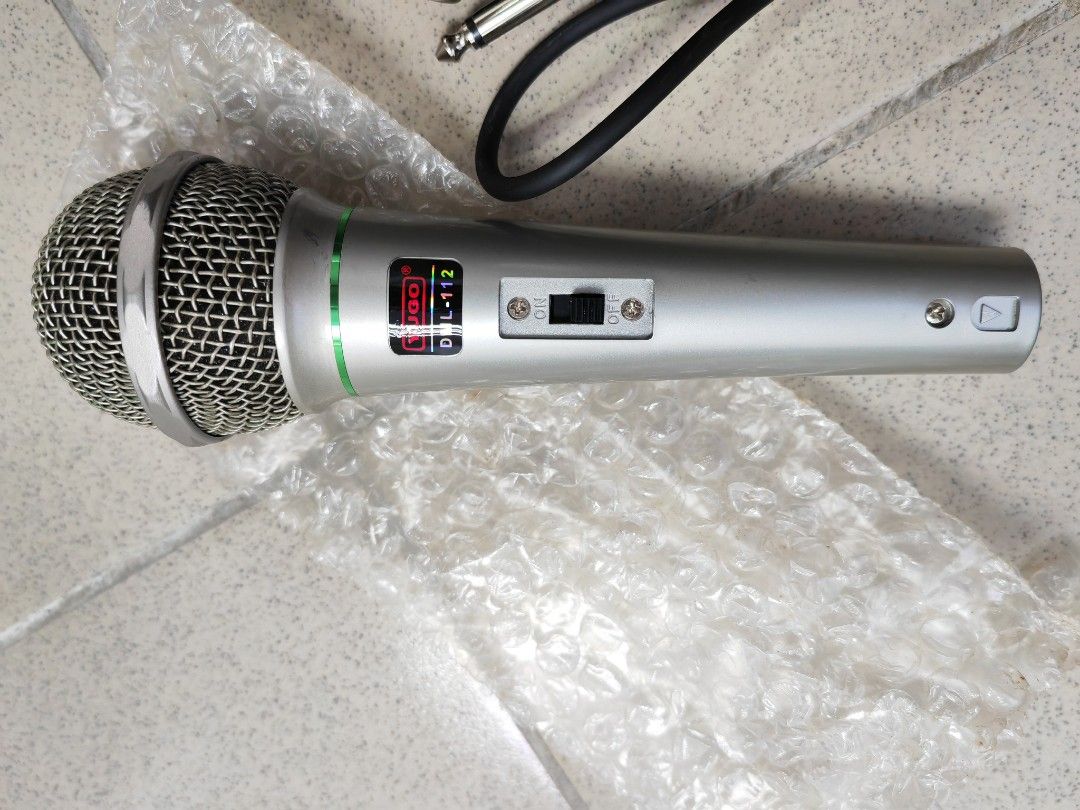 Dynamic Microphone (Category: Microphones) located in Kuala Lumpur. Submitted by rogerchin1 (Listing ID 1328489696, Image 1). Description: Hi Fidelity Uni-directional.