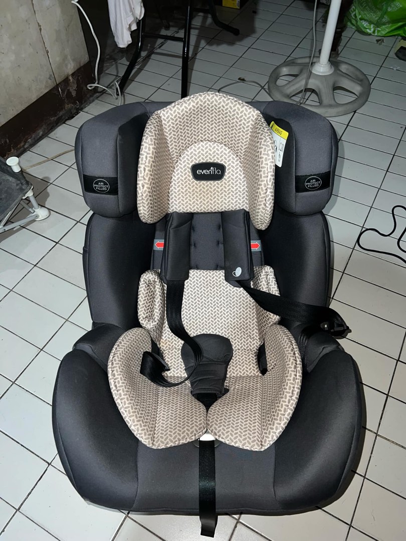 EVENFLO DURAN CAR SEAT, Babies & Kids, Going Out, Car Seats on Carousell
