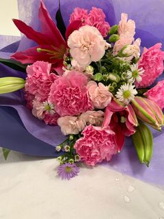 (Category: ) located in . Submitted by gentlebreezeflorals (Listing ID 1328522463, Image 1). Description: .