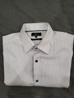 (Category: ) located in . Submitted by gc.shopping (Listing ID 1328436211, Image 1). Description: .