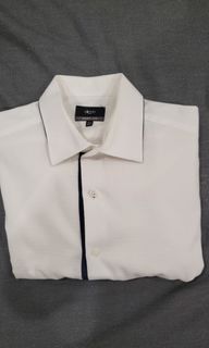 (Category: ) located in . Submitted by gc.shopping (Listing ID 1328430936, Image 1). Description: .