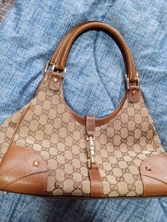 (Category: ) located in . Submitted by effajamil3 (Listing ID 1328481421, Image 1). Description: .