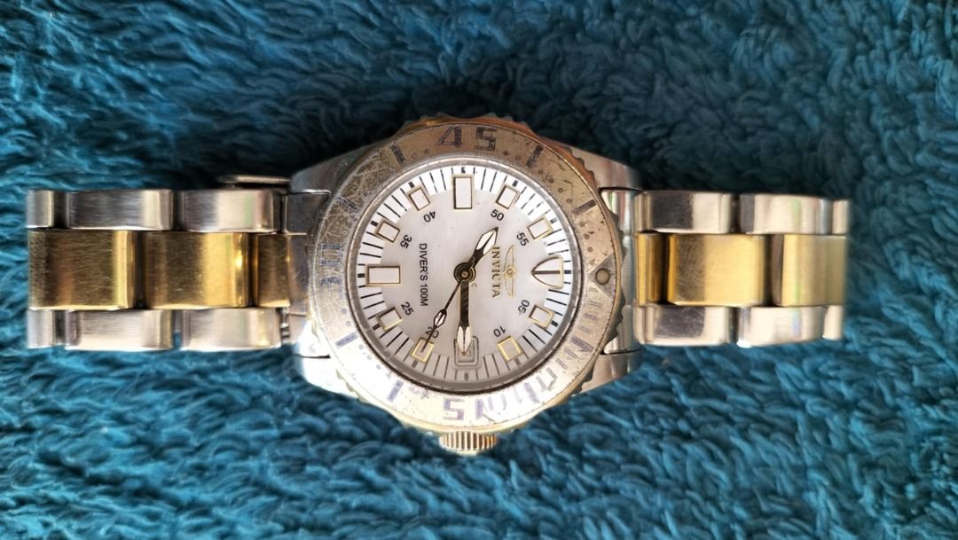 Invicta 6895 online