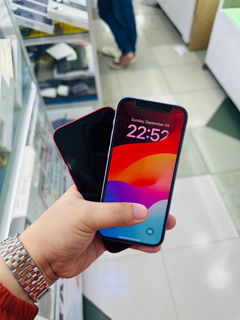 Iphone 12 Mini 128gb good batt FU (Category: iPhone 12 Series) located in San Juan City. Submitted by javedsgadgetshop (Listing ID 1328569076, Image 3). Description: OPEN FOR INSTALLMENT VIA CREDIT CARD/GGIVES/SPAY/BILLEASE & SWAP/TRADE-IN! BUY AND SELL! Quick Specs : Iphone 12mini •128gb •NTC Variant •Good batt health •Factory Unlock •95% Smoothness •No hidden issue | No Repaired •100% Authentic | Not Refurbished •w/ OEM Charger & store warranty