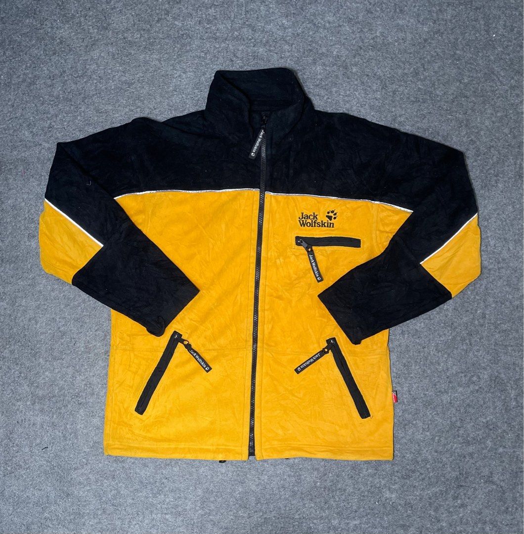 Jack Wolfskin Storm Lock Fleece Jacket Pit 21.5 Men s Fashion Coats Jackets and Outerwear on Carousell