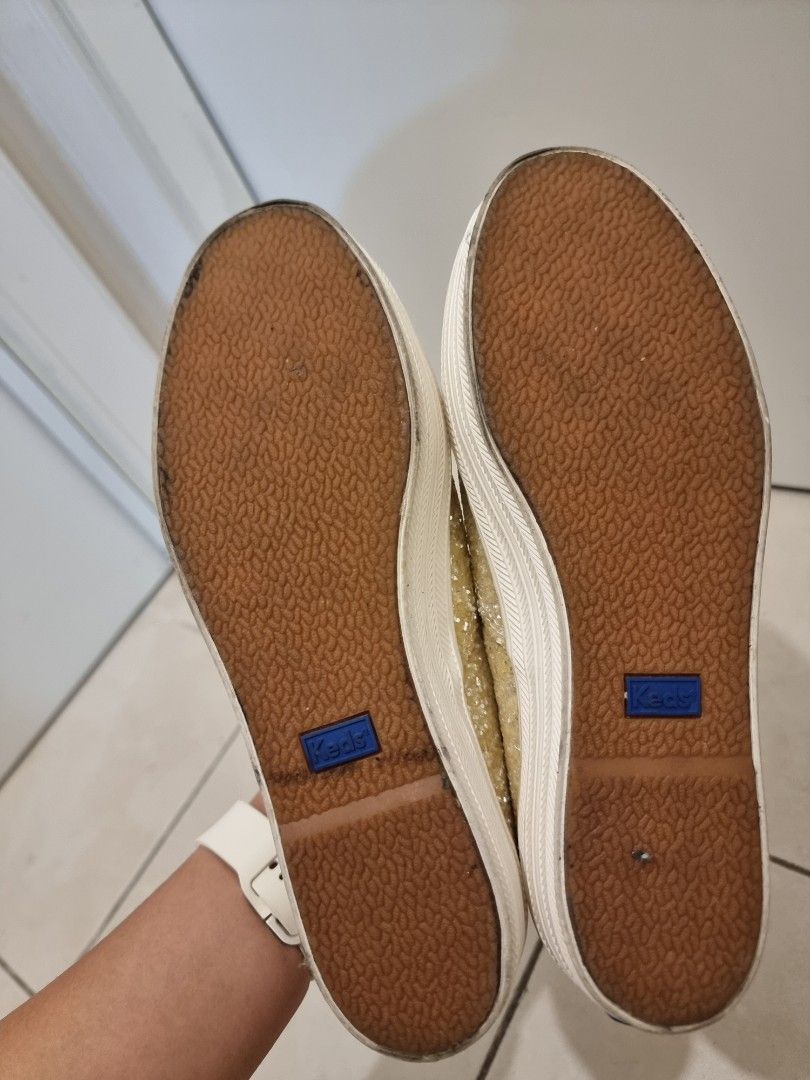 Kate Spade x Keds glitter shoes (Category: Sneakers) located in Taguig. Submitted by closetraids (Listing ID 1328529554, Image 3). Description: Authentic and in excellent condition. RFS: Bought the wrong size. This is US 6.5.