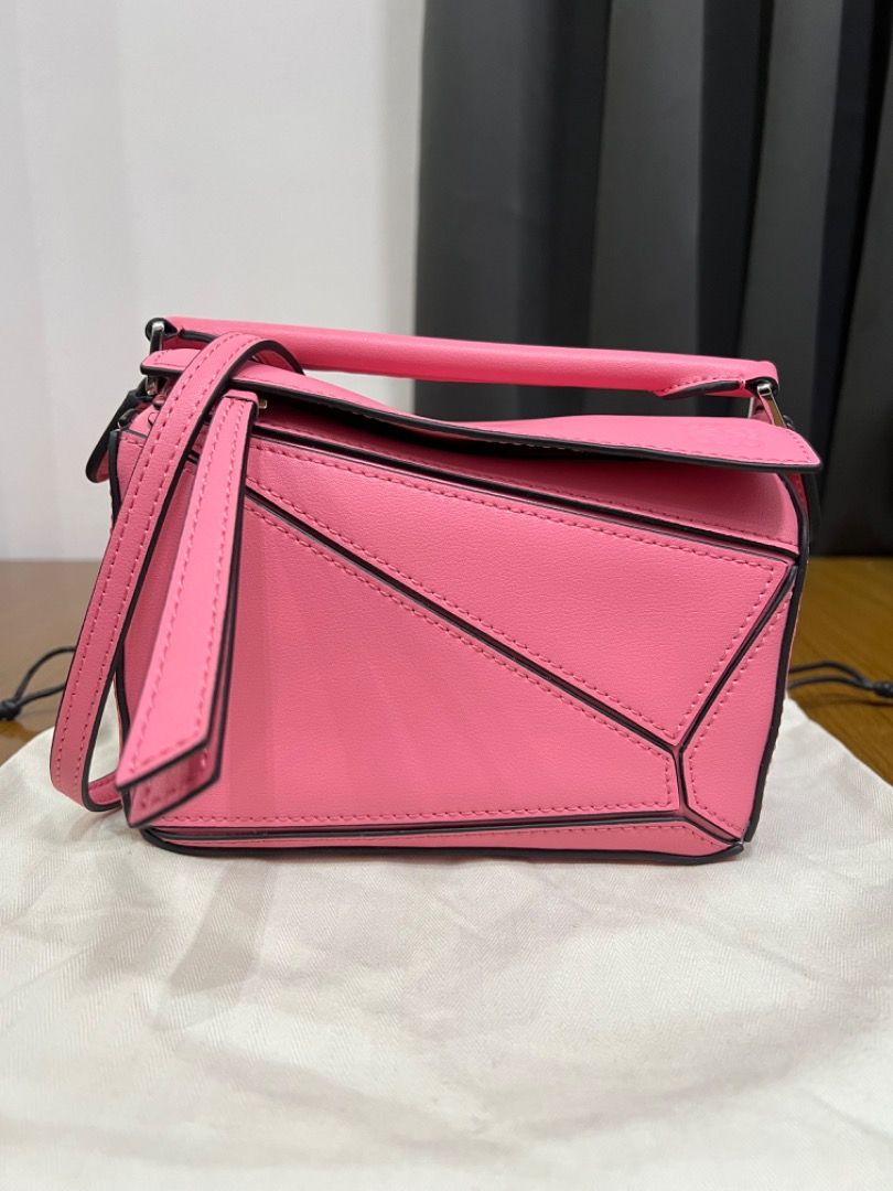 Loewe puzzle rose hot sale