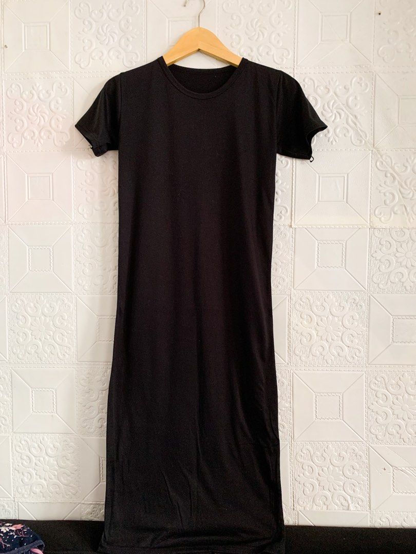 Long dress kaos, Fesyen Wanita, Aksesoris di Carousell