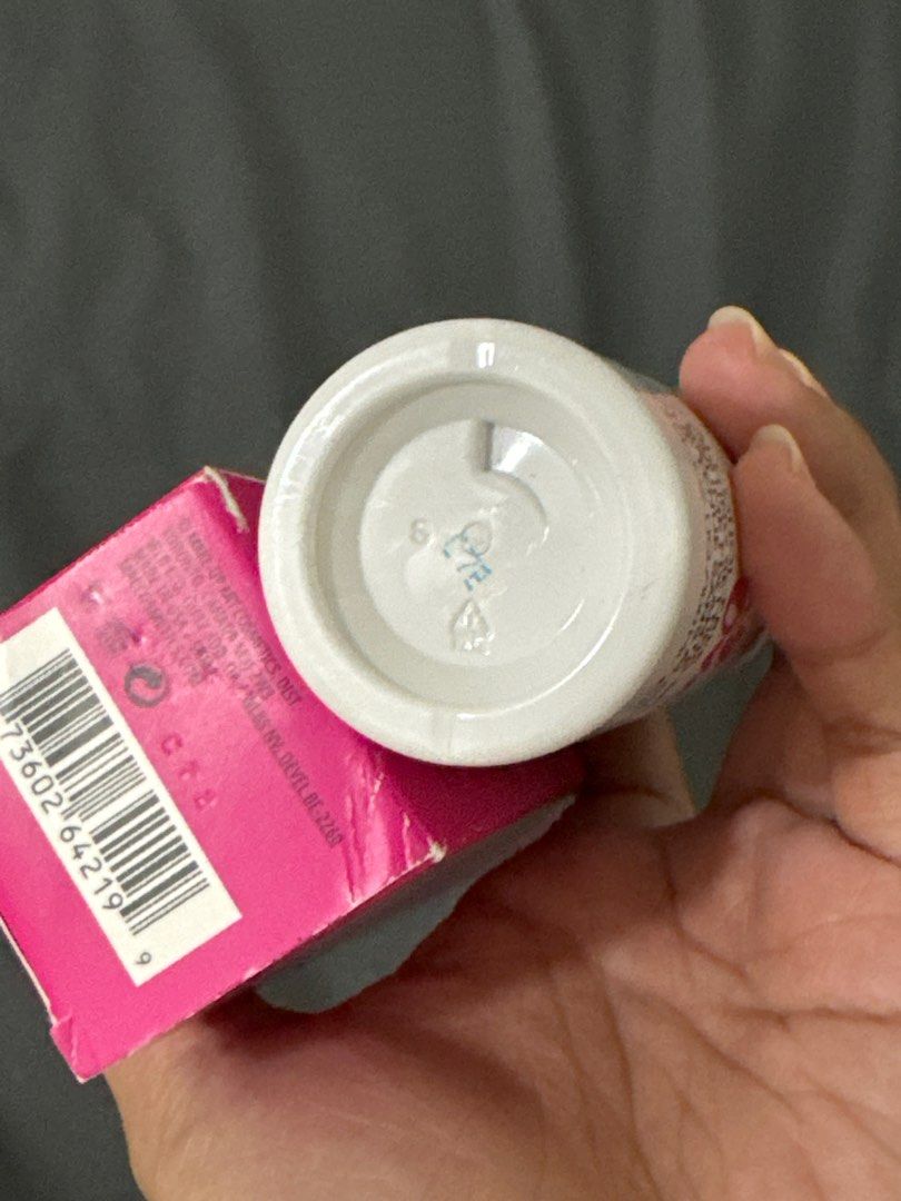 MAC Fix+ Stay Over Setting Spray Mist (Category: Makeup) located in Santa Maria. Submitted by grave.ty (Listing ID 1328455945, Image 2). Description: I have 1 pa pala! FULL SIZE BRAND NEW! SRP nito is ₱2100!! Get this na!.