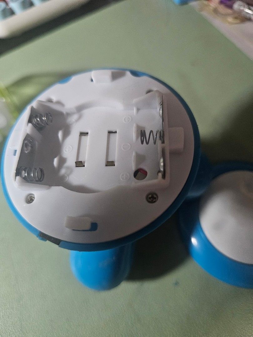 MASSAGE tools(take all) (Category: Massage Devices) located in Valenzuela. Submitted by scarletangel35 (Listing ID 1328424987, Image 2). Description: take all massage tools head/scalp massager roller hammer stick ball battery operated massager ( no batteries and charger included).