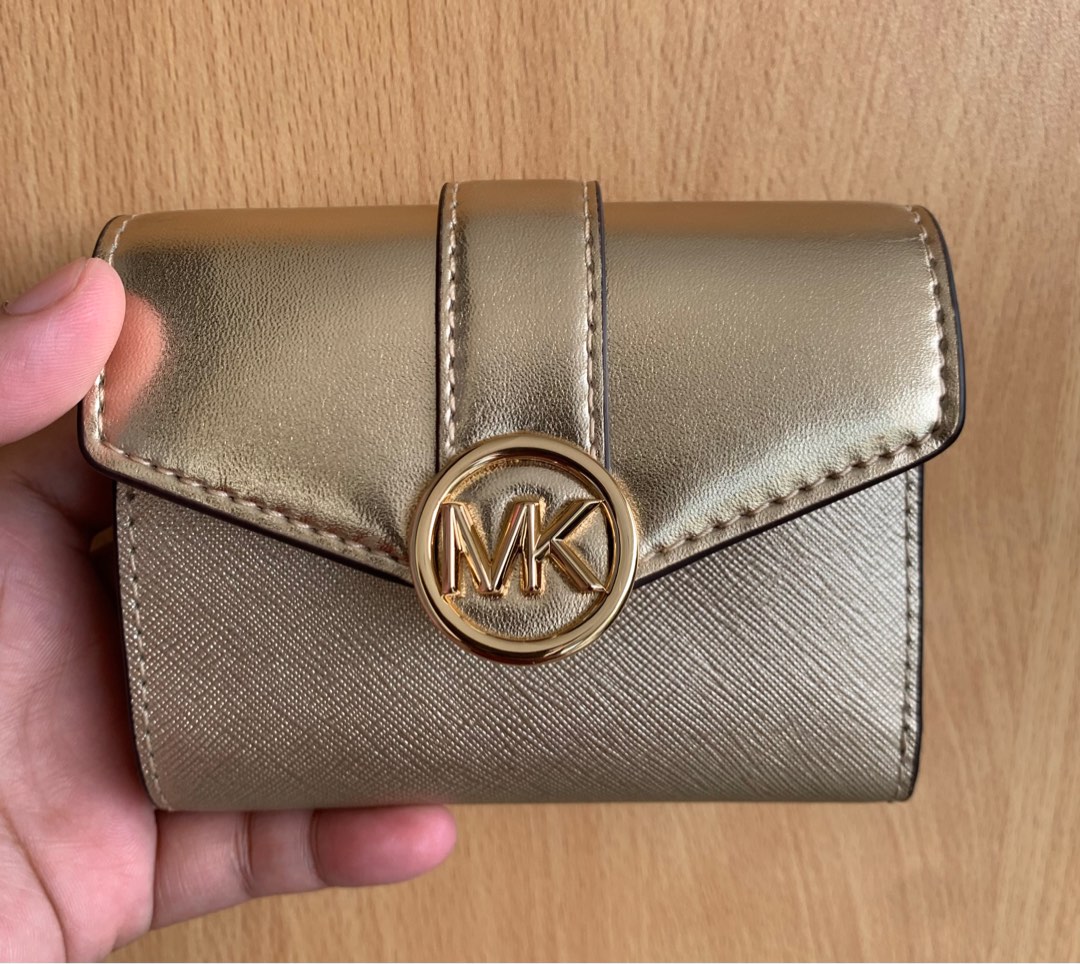 michael KOrs wallet original mk carmen Women s Fashion Bags Wallets Wallets Card holders on Carousell