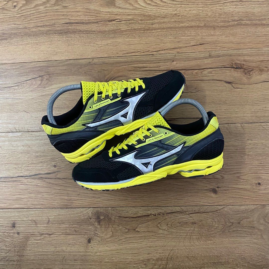 Mizuno wave spacer top