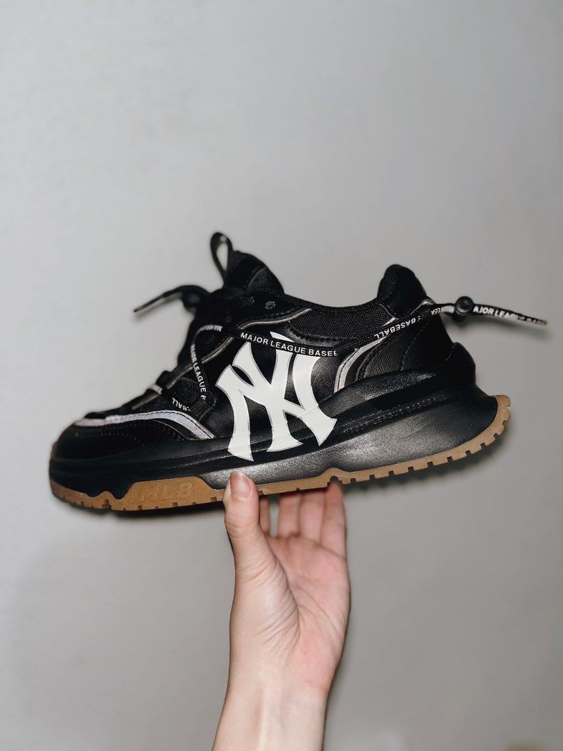 Mlb black shoes top