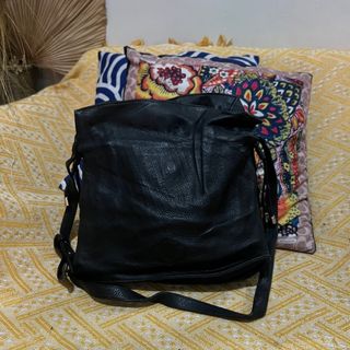 (Kategori: ) berada di . Dikirim oleh prelovindahdelf (ID iklan 1328567174, Gambar 1). Deskripsi: .
