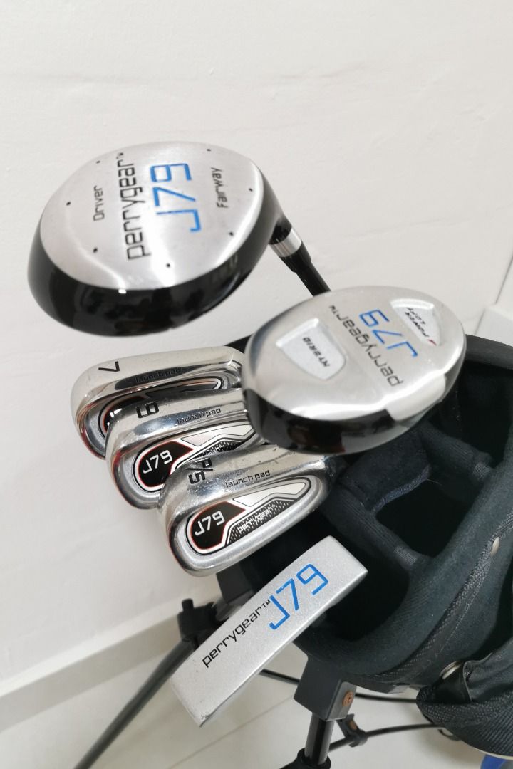 Perry Gear: J79 (Medium) - Junior Golf Set, Sports Equipment