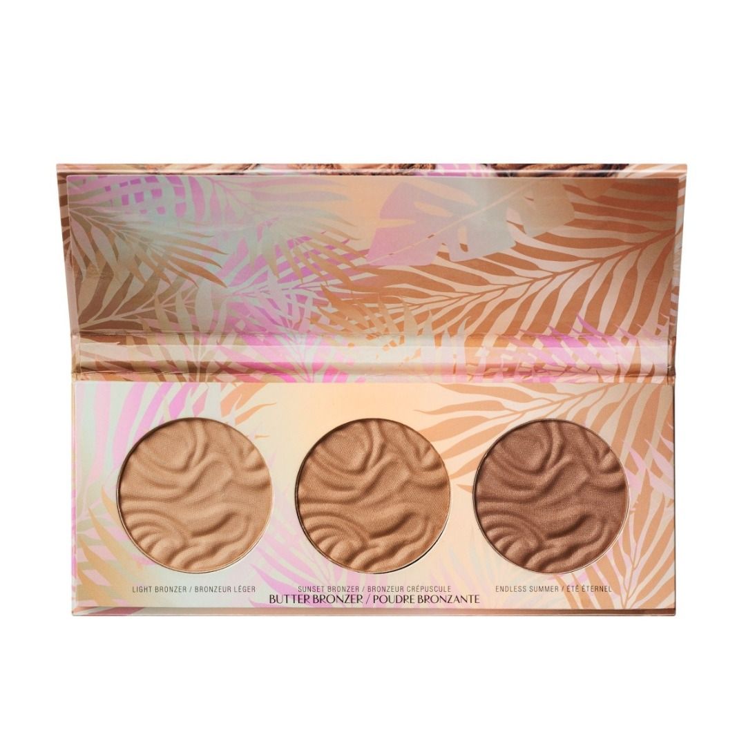 PHYSICIANS FORMULA Murumuru Butter Bronzer Palette (Category: Makeup) located in Manila. Submitted by juanashopbies_ph (Listing ID 1328494814, Image 1). Description: PHYSICIANS FORMULA Murumuru Butter Bronzer Palette An ultra-luxurious bronzer trio, infused with Murumuru Butter to deliver a radiant Brazilian goddess glow! Incredibly creamy and soft texture combines the best features of a powder and cream bronzer, to deliver a lit-from-within trop