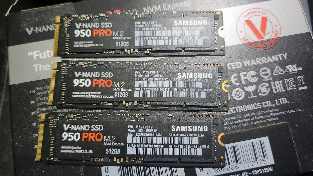 950 pro 512 top