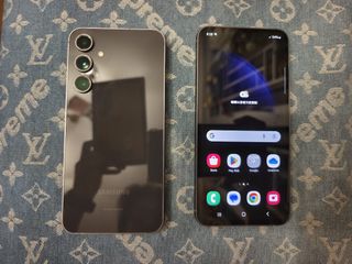 （分類：）位於 。 由 whatsapp.94615064 提交（商品編號 1328539959，圖片 1）。簡介： 。