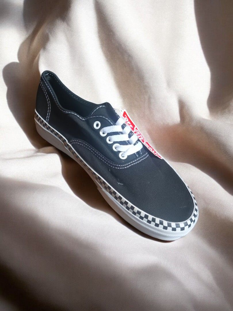 Check foxing authentic vans shop