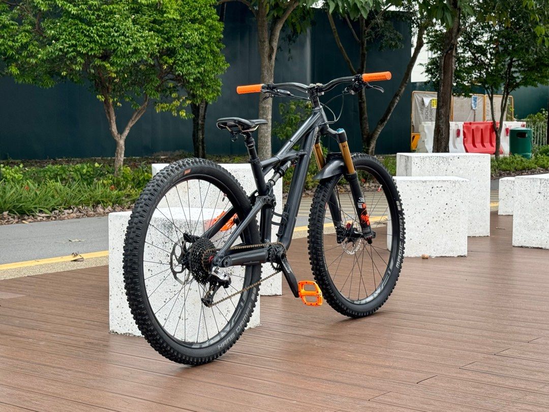 Specialized Enduro FSR Comp Medium Sports Equipment Bicycles Parts Bicycles on Carousell