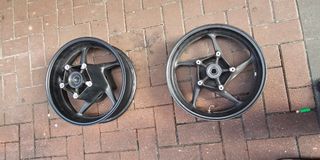 （分類：）位於 。 由 swiftflower_a1caba 提交（商品編號 1328565331，圖片 1）。簡介： 。