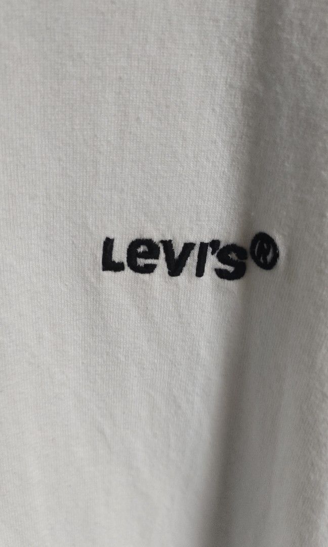 Levi's red tape discount
