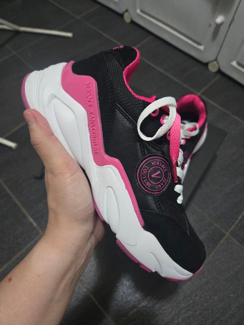 Versace pink sneakers top