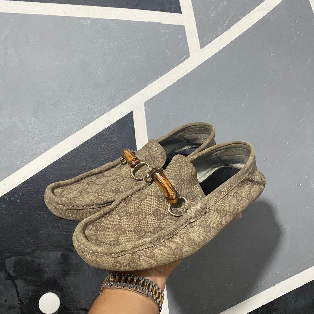 Gucci monogram loafers outlet
