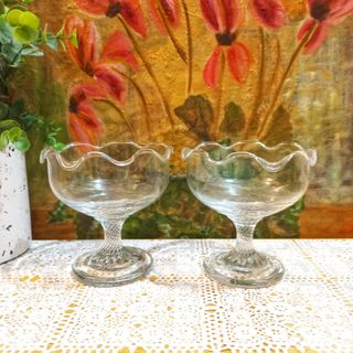 (Category: ) located in . Submitted by millennialmeetsvintage (Listing ID 1328519638, Image 1). Description: .