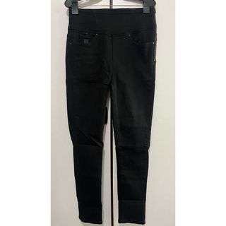 (Category: ) located in . Submitted by declutteringsaleitems (Listing ID 1328486608, Image 1). Description: .