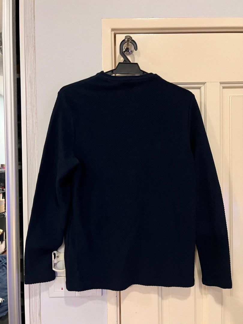 Zara Pleated Sweatshirt in Black