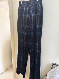 （分類：）位於 。 由 jennastuff 提交（商品編號 1330151733，圖片 1）。簡介： 。