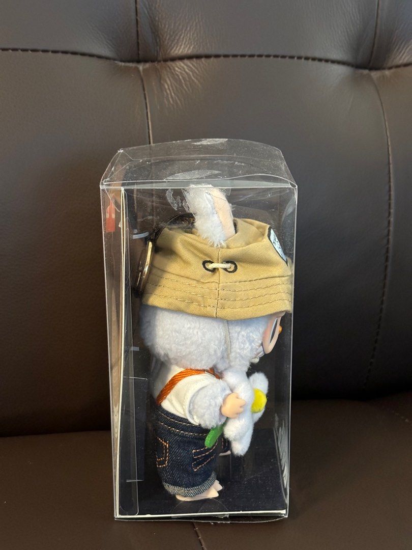 正版Labubu 小春野春天野Fall In Wild, 興趣及遊戲, 玩具& 遊戲類