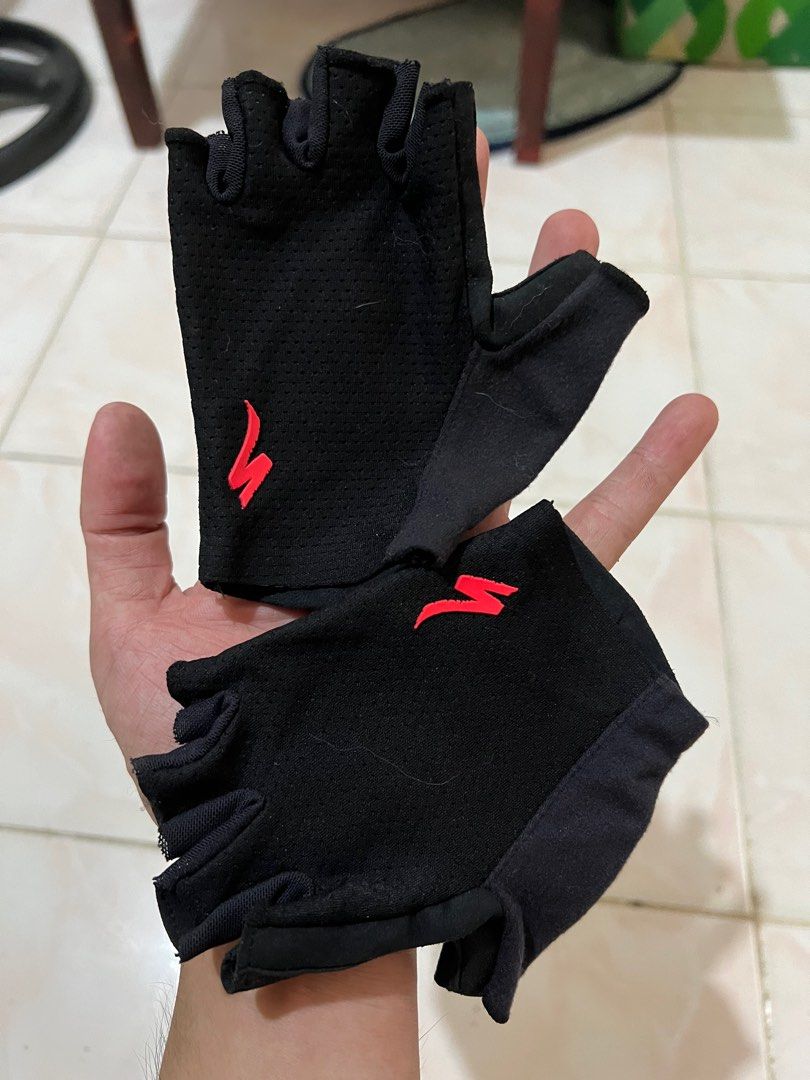 Grail gloves outlet