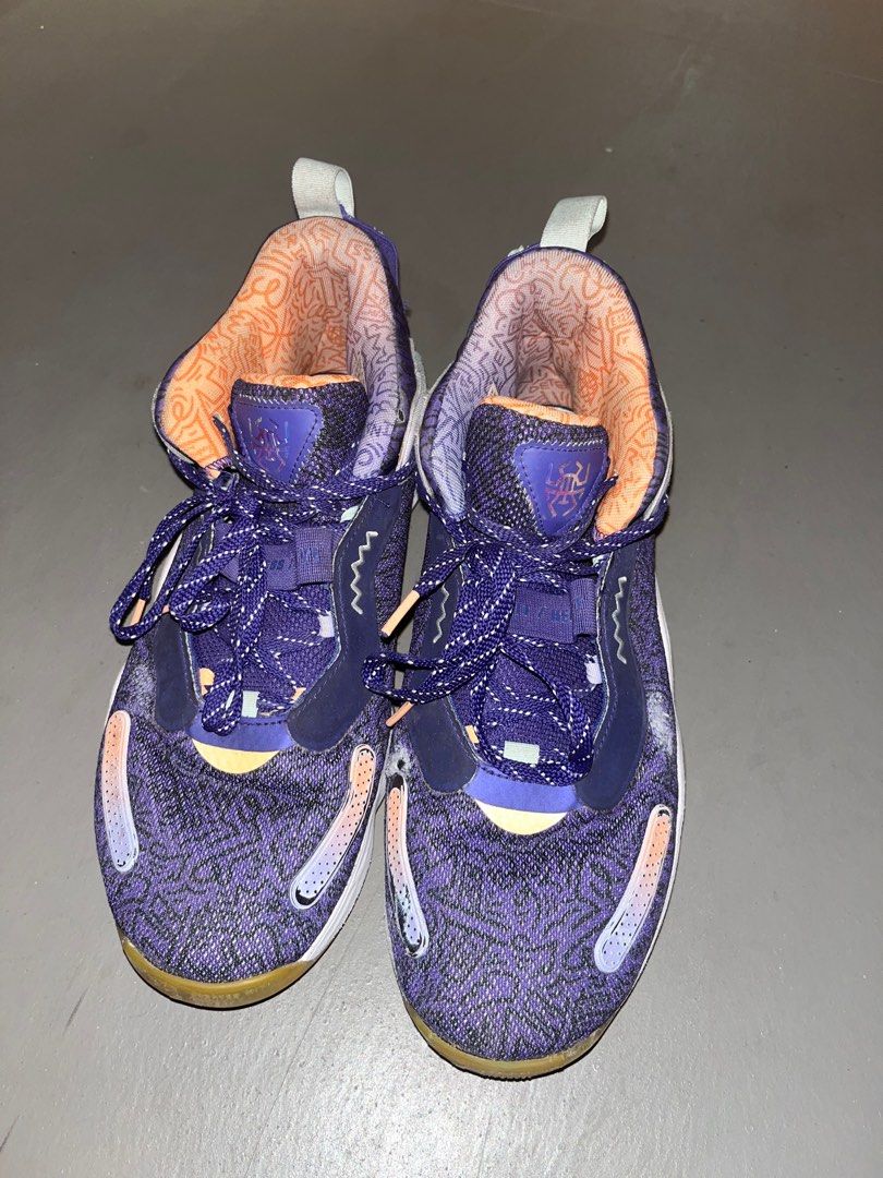Adidas basketball shoes Women s Fashion Footwear Sneakers on Carousell
