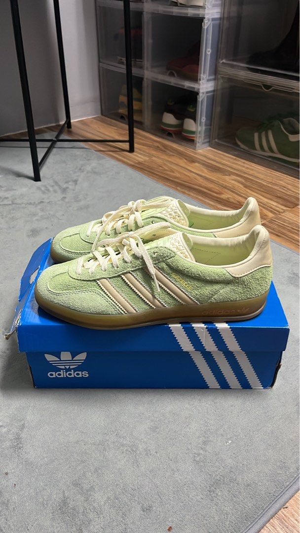 Lime green gazelles 2025