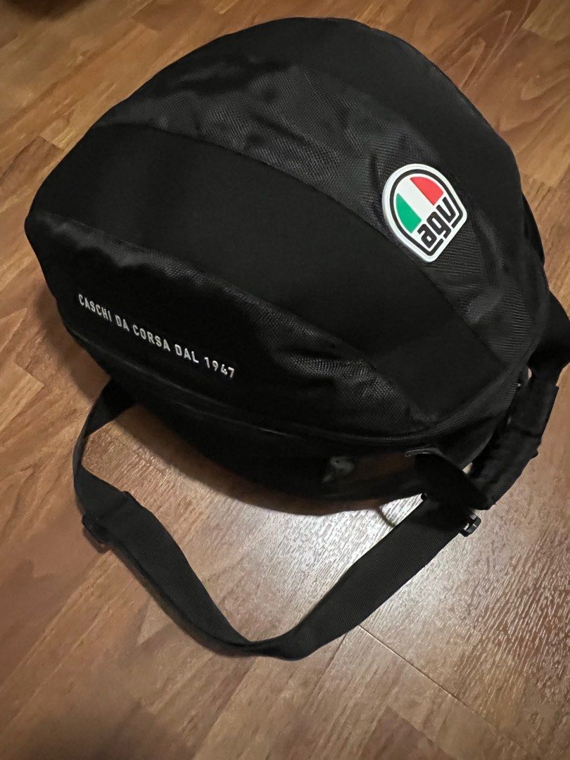 agv CASCHI DA CORSA DAL 1947 full face helmet backpack. Motorcycles Motorcycle Accessories on Carousell