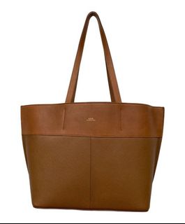 (Kategori: ) berada di . Dikirim oleh buymebags_id (ID iklan 1330168765, Gambar 1). Deskripsi: .
