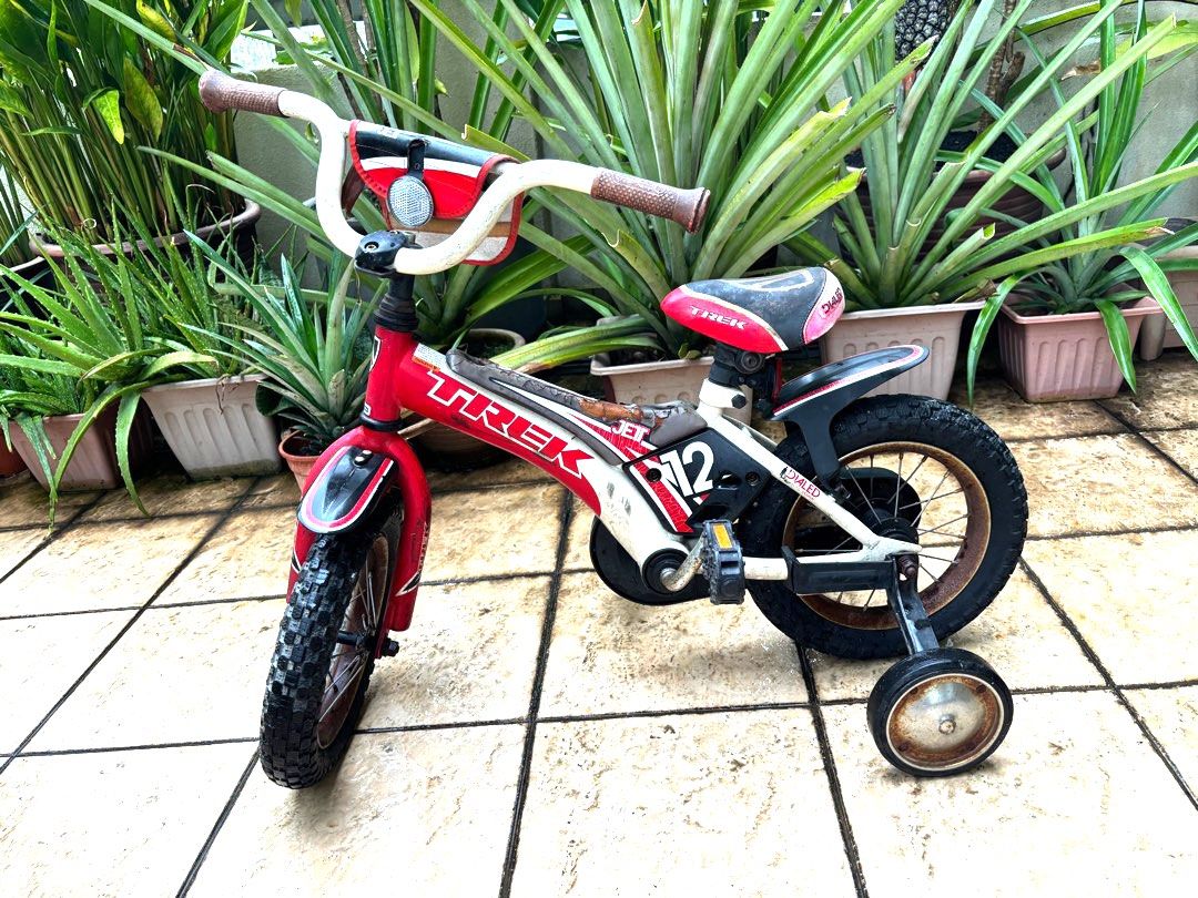 Basikal kanak kanak umur 3 7 tahun Branded High Quality Children Bicycle 12 Trek Dialled Fit Specific Design Children age 3 7 years Training