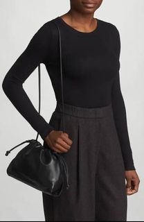 (Category: ) located in . Submitted by preloved.ee (Listing ID 1330003810, Image 1). Description: .