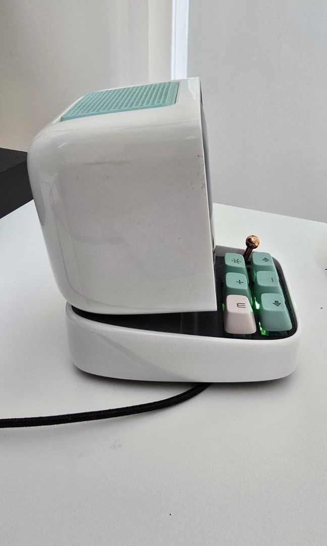 Divoom Ditoo Plus Retro Pixel Art Bluetooth Speaker, Audio, Soundbars ...
