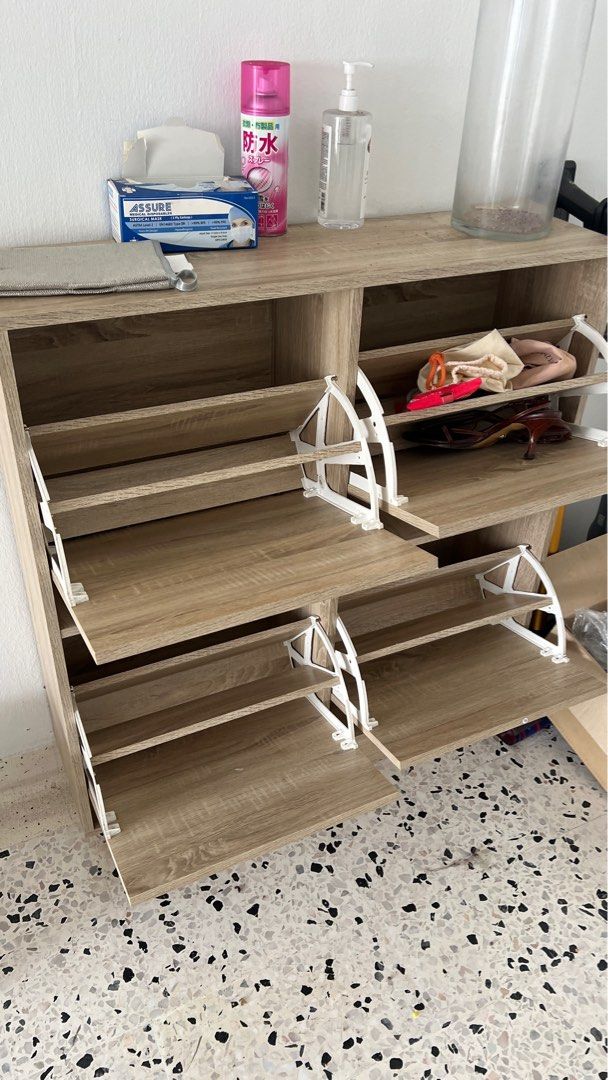 FORTYTWO shoe rack
