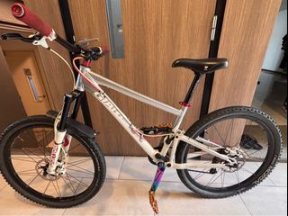(Category: ) located in . Submitted by SiDiZ (Listing ID 1330032142, Image 1). Description: .