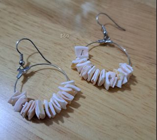 （分類：）位於 。 由 caitikrysthen 提交（商品編號 1330065089，圖片 1）。簡介： 。