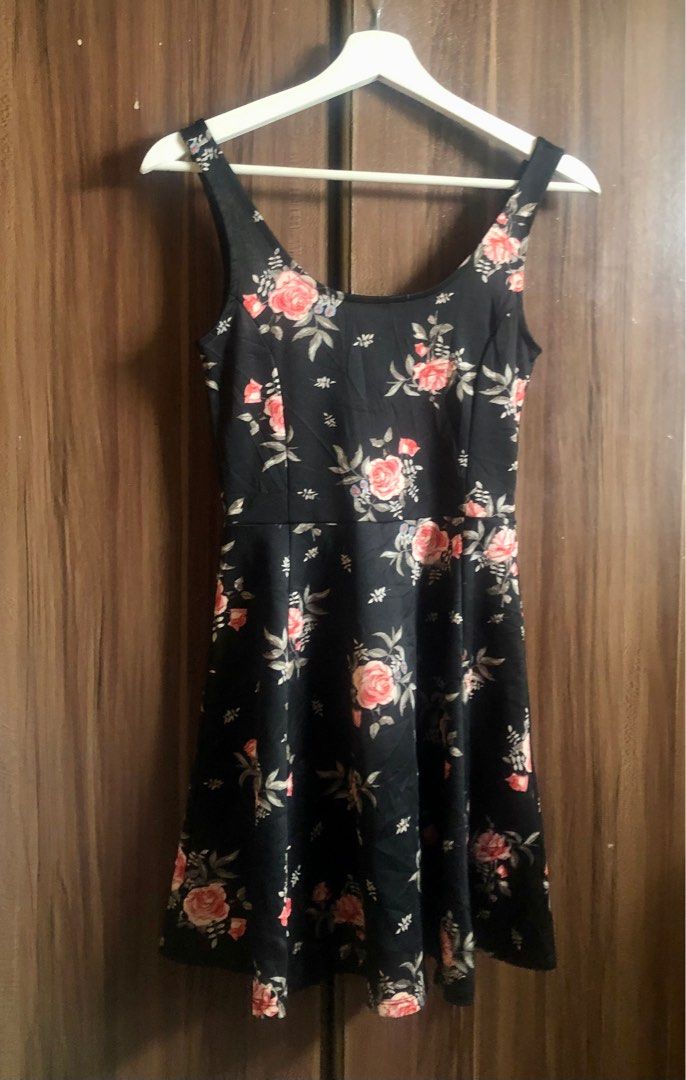 H&M Black Floral Fit & Flare Dress, Women's Fashion, Dresses & Sets, Dresses  on Carousell