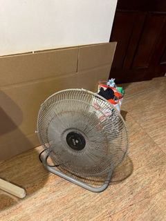 (Category: ) located in . Submitted by saladtse (Listing ID 1330098953, Image 1). Description: .