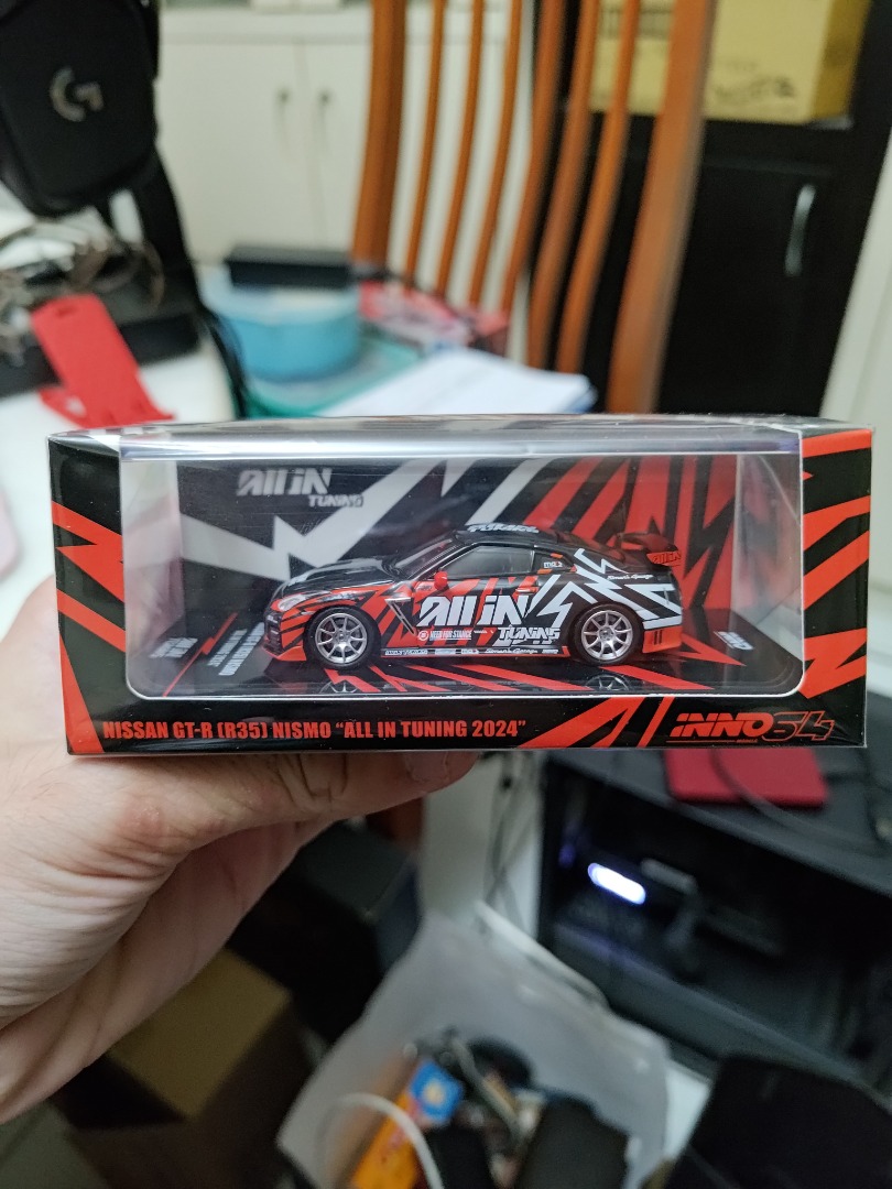 Inno64 Nissan GT-R (R35) Nismo 