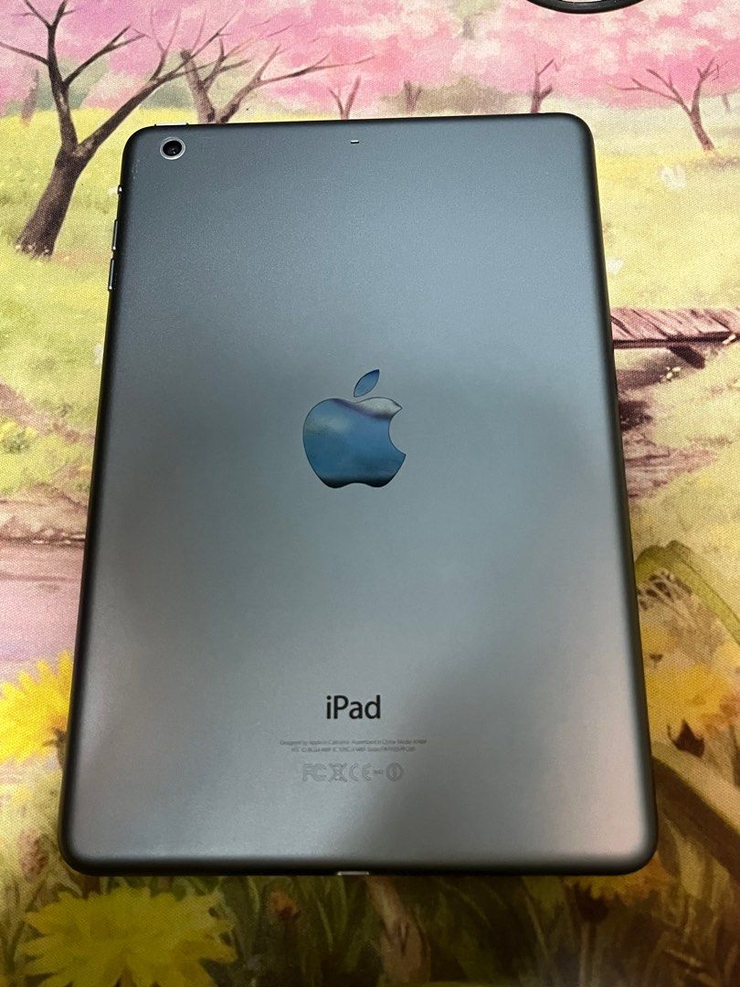 iPad mini 2 （分類：平板電腦 - iPad）位於 Hong Kong。 由 kayaukaps3 提交（商品編號 1330130568，圖片 3）。簡介： 東鐵綫交收。